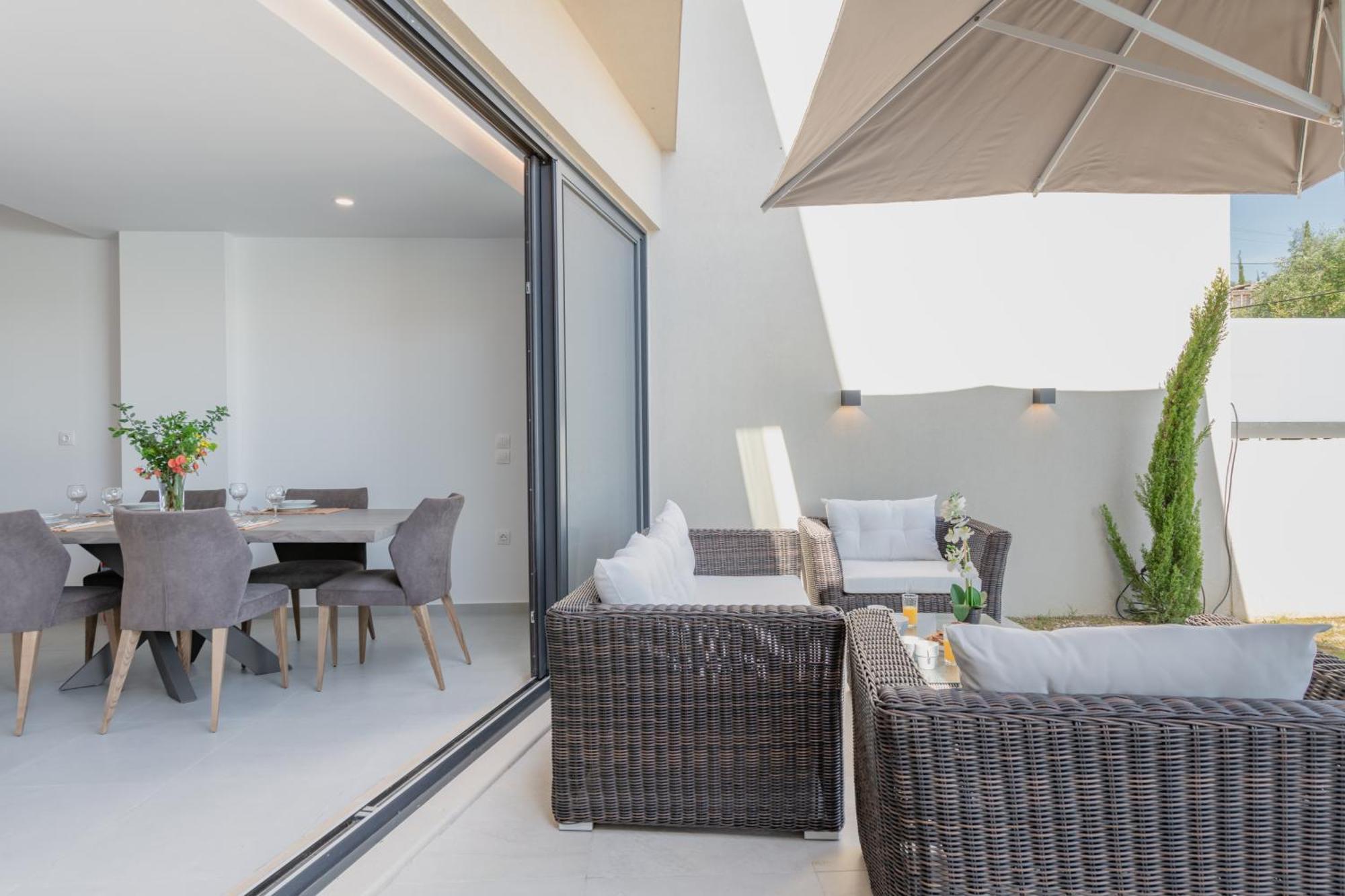 קומנון Swans Luxury Homes חדר תמונה